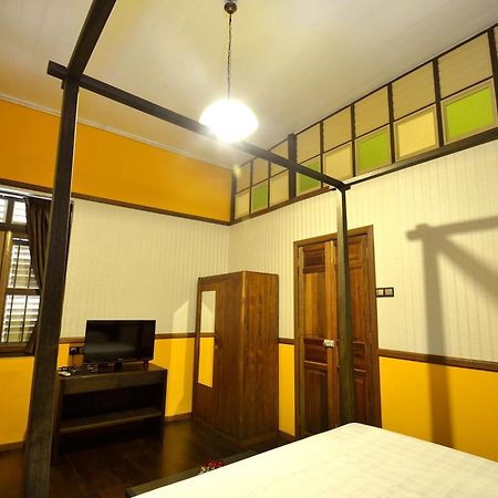 Yong Yi Yuen Guesthouse George Town Buitenkant foto