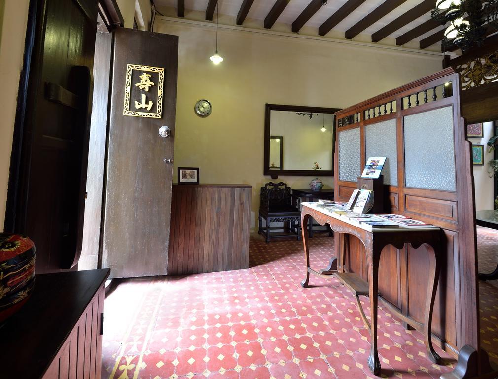 Yong Yi Yuen Guesthouse George Town Buitenkant foto